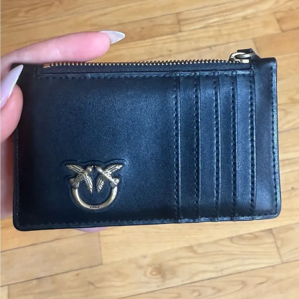 Pinko AIRONE Black Card Holder with Gold Detail & RED LIPS like new. With Box